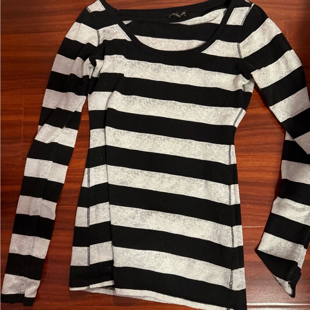 Express Black and White Striped Long Sleeve Scoop Neck